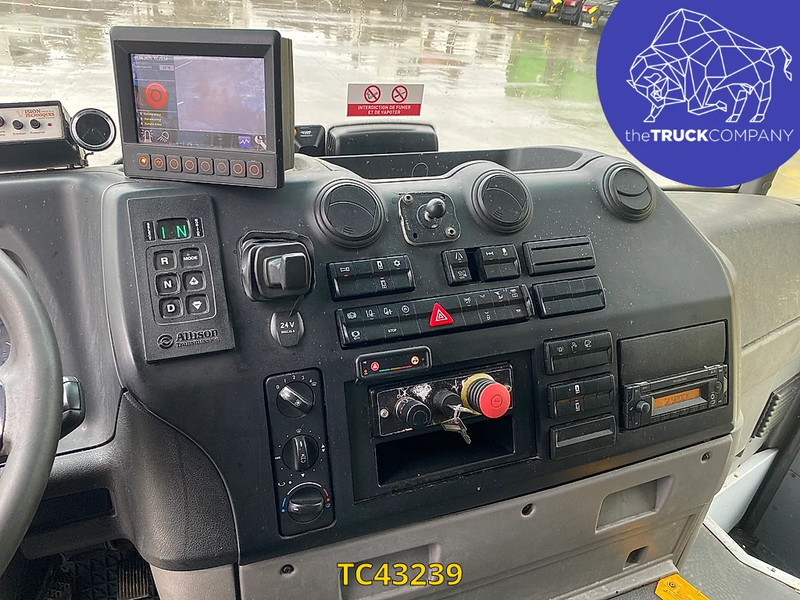Mercedes-Benz Econic 1830 - Камион за ѓубре: слика 5 Mercedes-Benz Econic 1830 - Камион за ѓубре: слика 5