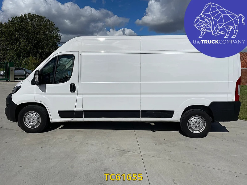 Peugeot Boxer 435 L3 H2 2.2 Blue HDI - Товарно комбе: слика 2 Peugeot Boxer 435 L3 H2 2.2 Blue HDI - Товарно комбе: слика 2