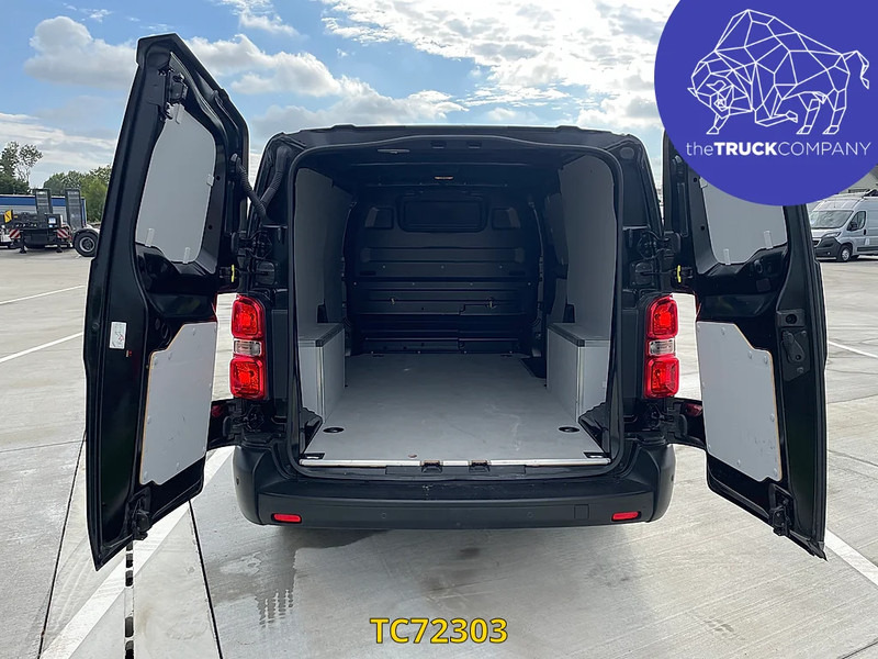 Товарно комбе Peugeot Expert Long 2.0 BlueHDI 145: слика 6