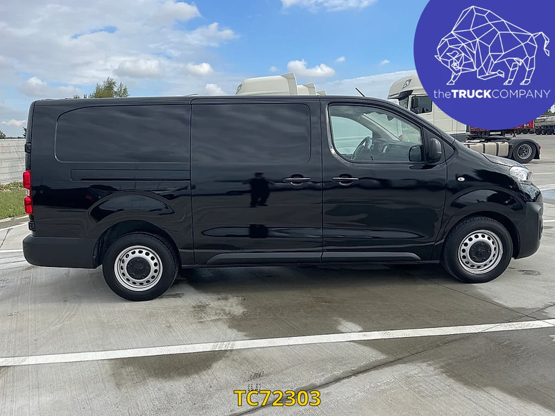 Товарно комбе Peugeot Expert Long 2.0 BlueHDI 145: слика 7