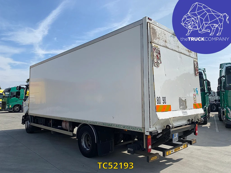 Renault D 210 - Камион сандучар: слика 2 Renault D 210 - Камион сандучар: слика 2