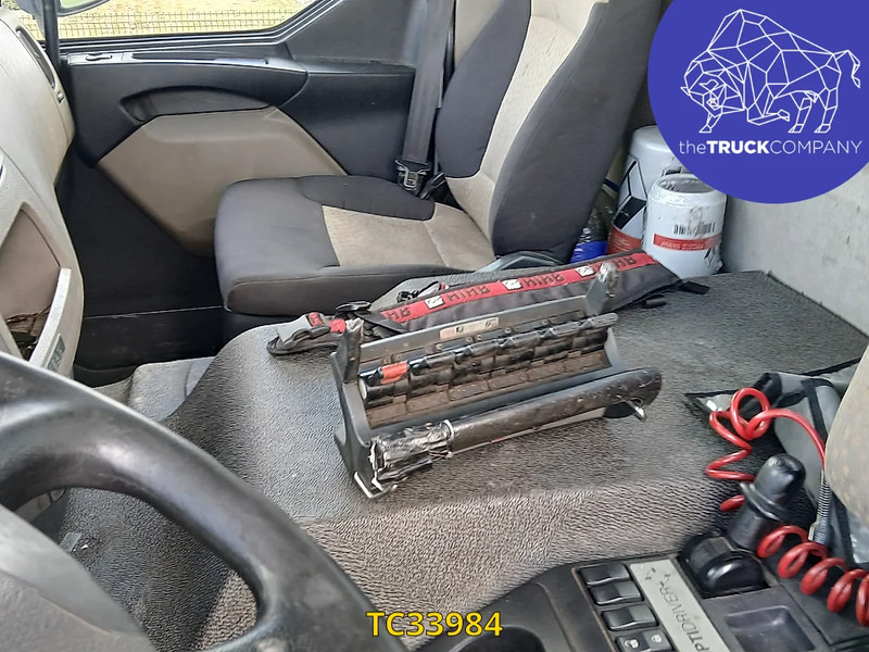 Renault Kerax 380 - Камион со платформа: слика 3 Renault Kerax 380 - Камион со платформа: слика 3