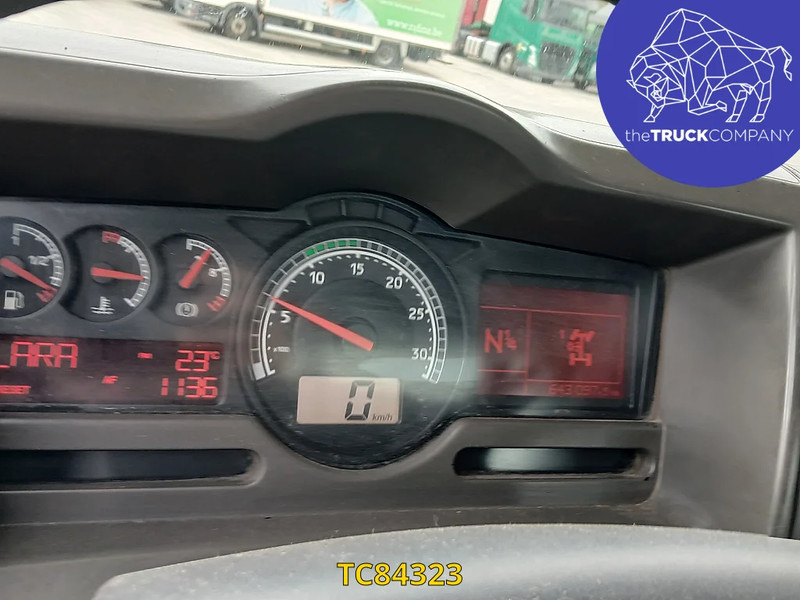 Renault Kerax - Транспортер на контејнер/ Камион со променливо тело: слика 4 Renault Kerax - Транспортер на контејнер/ Камион со променливо тело: слика 4