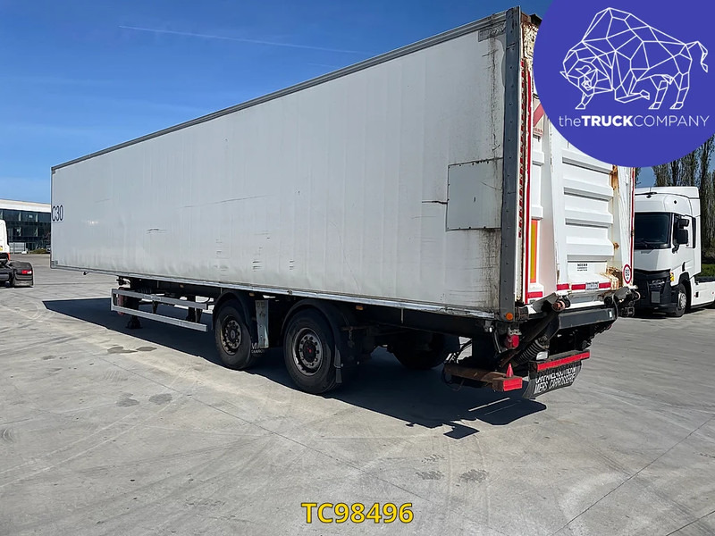 Renders - Полуприколка сандучар: слика 3 Renders - Полуприколка сандучар: слика 3