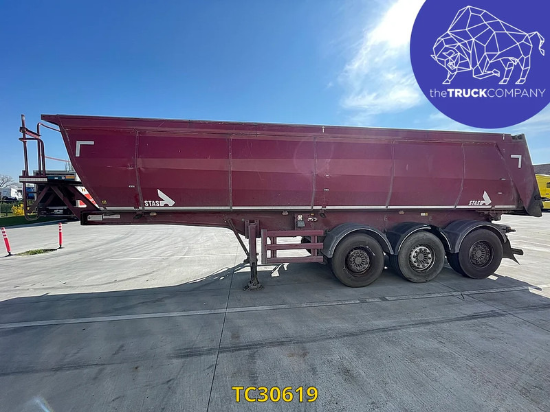 Stas 28m3 geïsolleerd Insulated - Кипер полуприколка: слика 4 Stas 28m3 geïsolleerd Insulated - Кипер полуприколка: слика 4