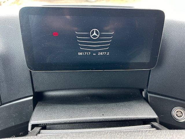 Mercedes-Benz 2548 Mercedes-Benz 2548 - Транспортер на контејнер/ Камион со променливо тело: слика 5 Mercedes-Benz 2548 Mercedes-Benz 2548 - Транспортер на контејнер/ Камион со променливо тело: слика 5