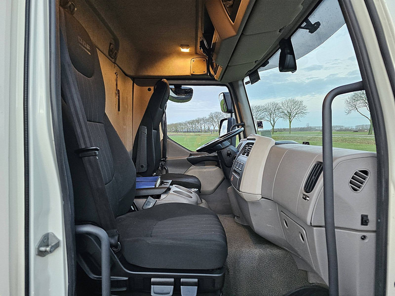 Камион со церада DAF LF 210 7.49T AIRCO LIFT: слика 7