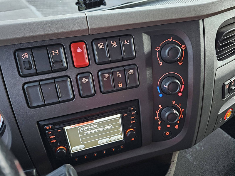 Камион со церада DAF LF 210 7.49T AIRCO LIFT: слика 10