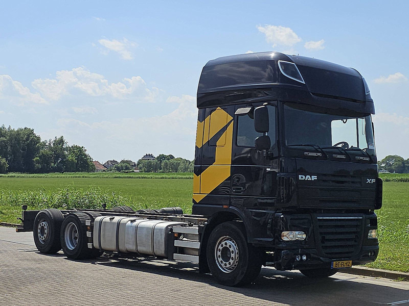 DAF XF 105.460 SSC 6X2 FAS MANUAL - Камион со кабинска шасија: слика 5 DAF XF 105.460 SSC 6X2 FAS MANUAL - Камион со кабинска шасија: слика 5