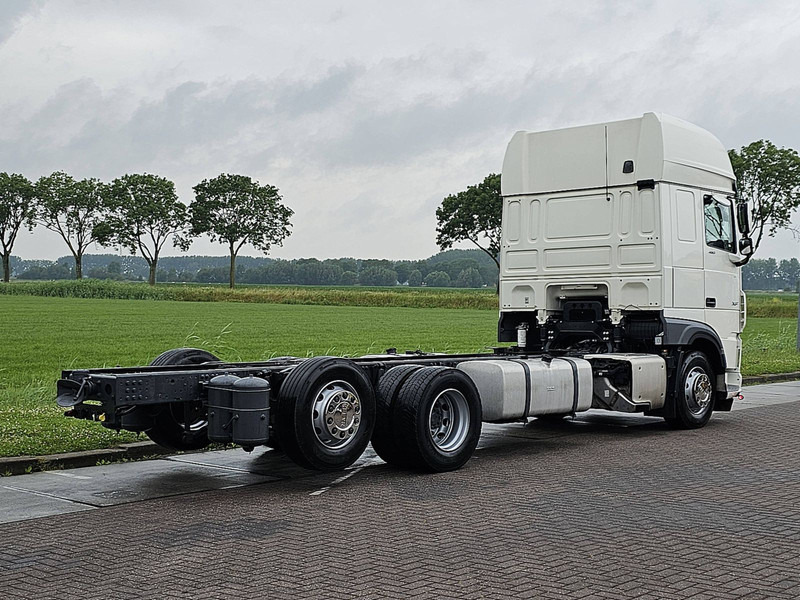 DAF XF 480 SSC 6X2 FAR INTARDER - Камион со кабинска шасија: слика 3 DAF XF 480 SSC 6X2 FAR INTARDER - Камион со кабинска шасија: слика 3