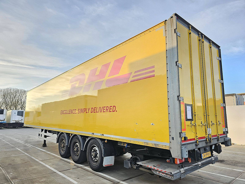 Fruehauf FST4FC HARD WOOD FL TAILLIFT BPW LIFTAXL - Полуприколка сандучар: слика 5 Fruehauf FST4FC HARD WOOD FL TAILLIFT BPW LIFTAXL - Полуприколка сандучар: слика 5