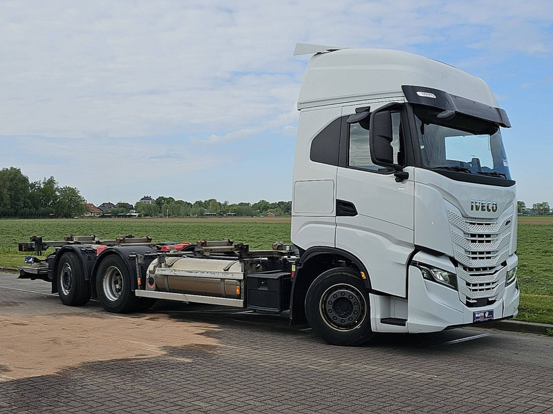Iveco S-WAY AS260S46 LNG INT. STEERAXLE - Транспортер на контејнер/ Камион со променливо тело: слика 5 Iveco S-WAY AS260S46 LNG INT. STEERAXLE - Транспортер на контејнер/ Камион со променливо тело: слика 5