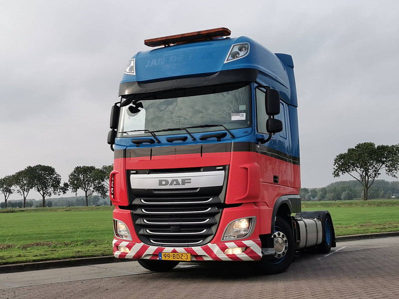 DAF XF 410 SSC MANUAL MX-13 - Камион влекач: слика 1 DAF XF 410 SSC MANUAL MX-13 - Камион влекач: слика 1
