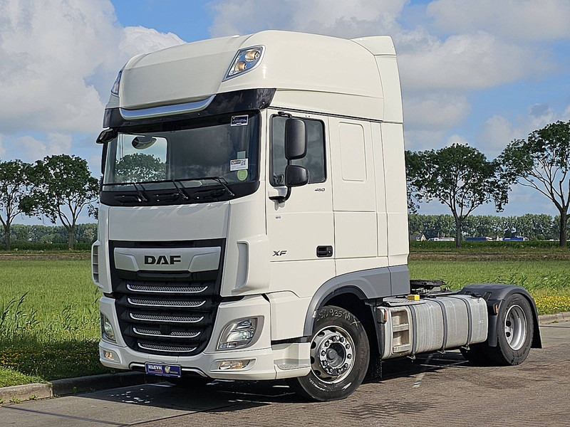 DAF XF 480 SSC 2X TANK LED 349T - Камион влекач: слика 2 DAF XF 480 SSC 2X TANK LED 349T - Камион влекач: слика 2