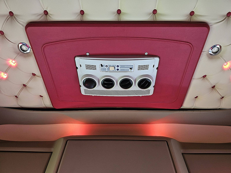 Камион влекач DAF XF 480 SSC PTO+HYDR.: слика 11 Камион влекач DAF XF 480 SSC PTO+HYDR.: слика 11