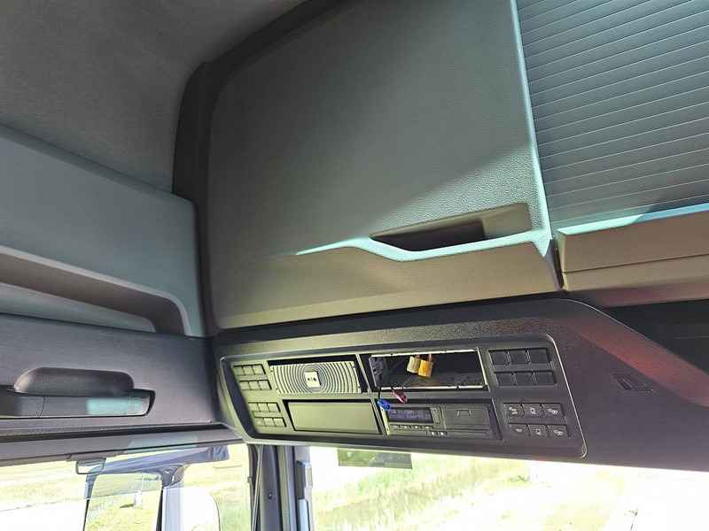 Камион влекач MAN 18.510 TGX GX ENGINE BROKEN: слика 9