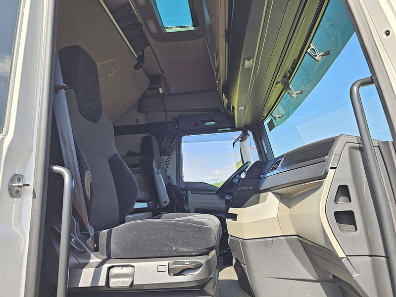 Камион влекач MAN 18.510 TGX GX ENGINE BROKEN: слика 7