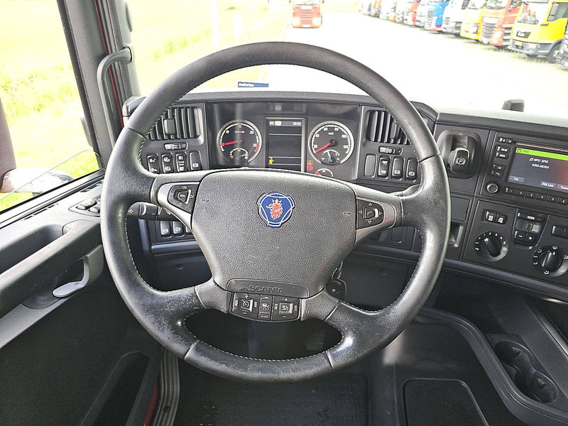 Камион влекач Scania R410 TL RETARDER 2X TANK: слика 10