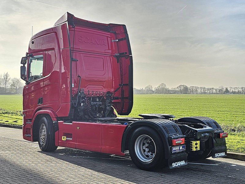 Камион влекач Scania R460 SUPER: слика 6