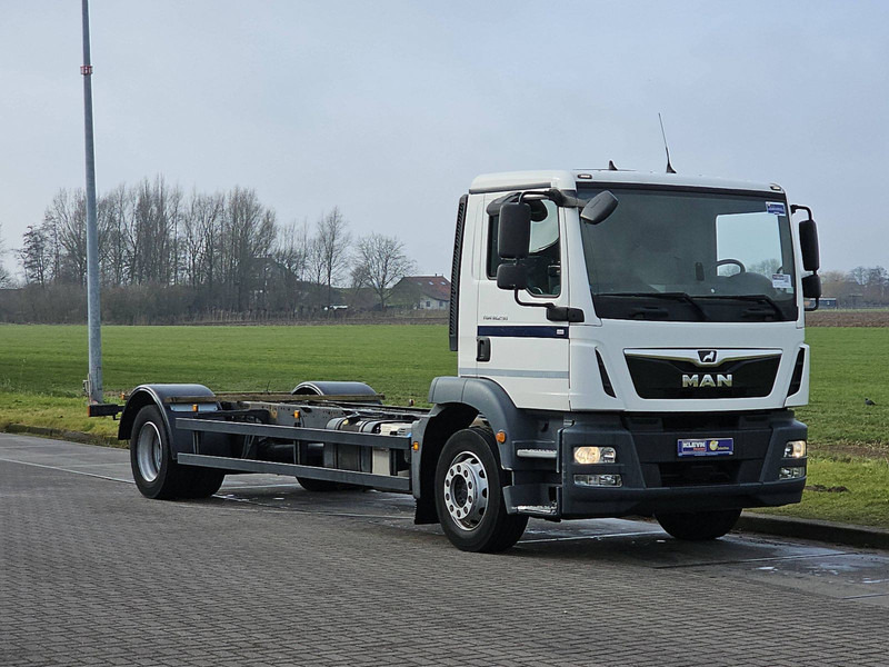 MAN 18.290 TGM 19T WB 578 AIRCO - Камион со кабинска шасија: слика 5 MAN 18.290 TGM 19T WB 578 AIRCO - Камион со кабинска шасија: слика 5