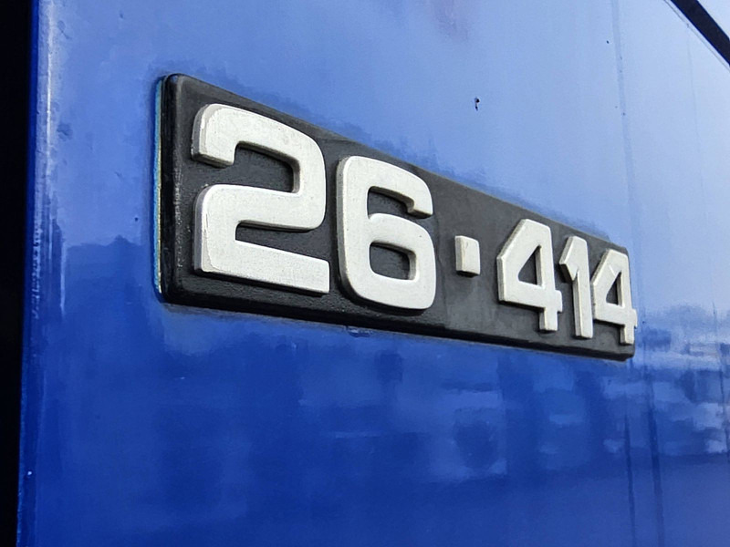 Камион со кабинска шасија MAN 26.414 F2000 6X4 STEEL MANUAL: слика 14