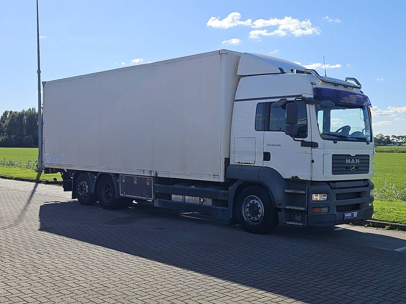 MAN 26.440 TGA LX 6X2 SIDE DOORS - Камион сандучар: слика 5 MAN 26.440 TGA LX 6X2 SIDE DOORS - Камион сандучар: слика 5