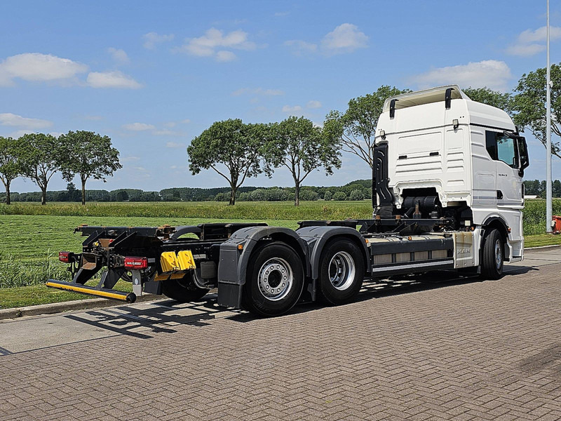 MAN 26.470 TGX TG3 6X2-4 STEERAXLE - Транспортер на контејнер/ Камион со променливо тело: слика 3 MAN 26.470 TGX TG3 6X2-4 STEERAXLE - Транспортер на контејнер/ Камион со променливо тело: слика 3