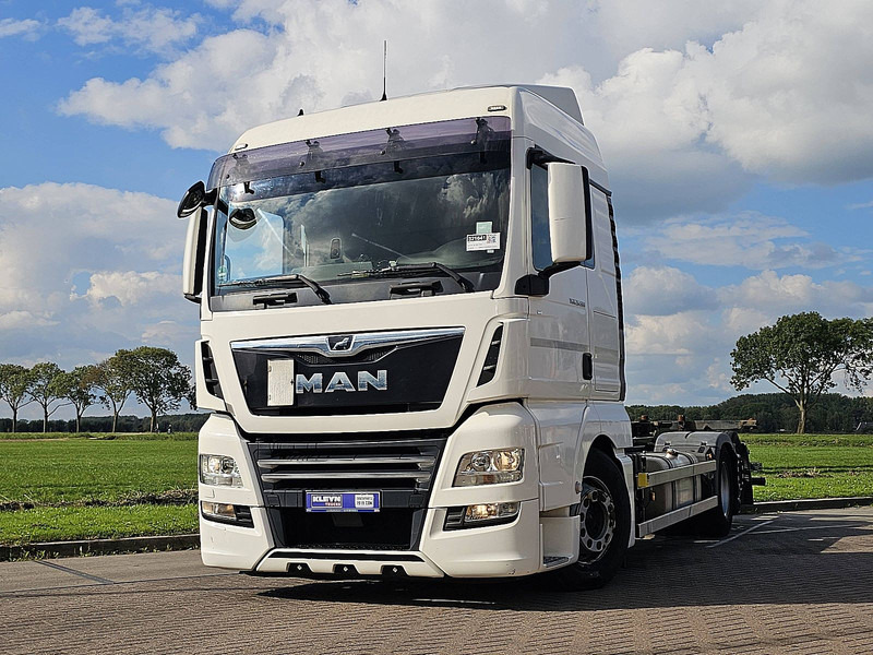 MAN 26.500 TGX - Транспортер на контејнер/ Камион со променливо тело: слика 1 MAN 26.500 TGX - Транспортер на контејнер/ Камион со променливо тело: слика 1