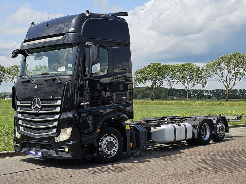 Mercedes-Benz ACTROS 2540 GIGASPACE 6X2 - Транспортер на контејнер/ Камион со променливо тело: слика 2 Mercedes-Benz ACTROS 2540 GIGASPACE 6X2 - Транспортер на контејнер/ Камион со променливо тело: слика 2