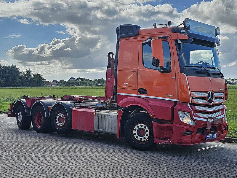 Mercedes-Benz ACTROS 3251 8X2 HIAB HOOKLIFT - Камион со кука за подигање: слика 5 Mercedes-Benz ACTROS 3251 8X2 HIAB HOOKLIFT - Камион со кука за подигање: слика 5
