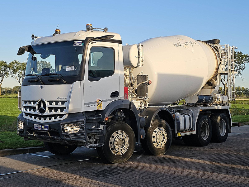 Mercedes-Benz AROCS 3240 PUTZMEISTER 9M3 - Камион миксер за бетон: слика 2 Mercedes-Benz AROCS 3240 PUTZMEISTER 9M3 - Камион миксер за бетон: слика 2