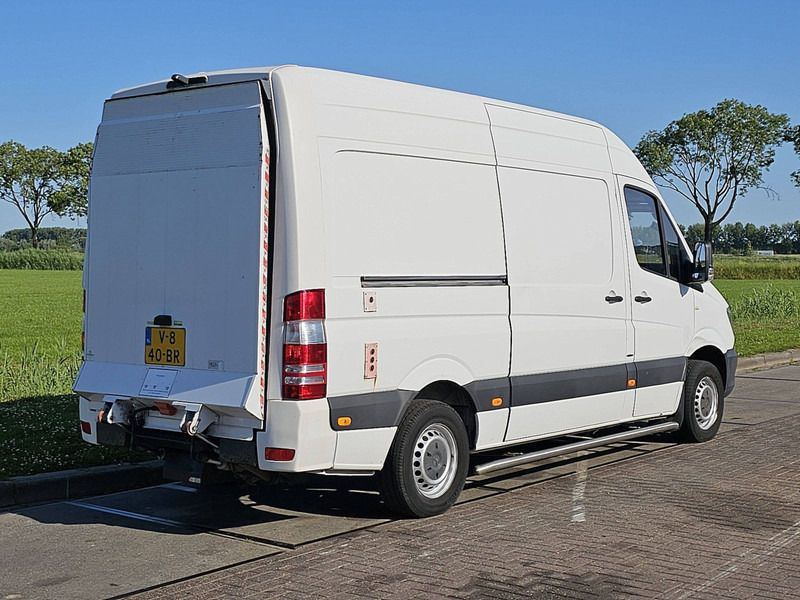 Mercedes-Benz Sprinter 316 aardgas CNG EURO6 - Товарно комбе: слика 3 Mercedes-Benz Sprinter 316 aardgas CNG EURO6 - Товарно комбе: слика 3