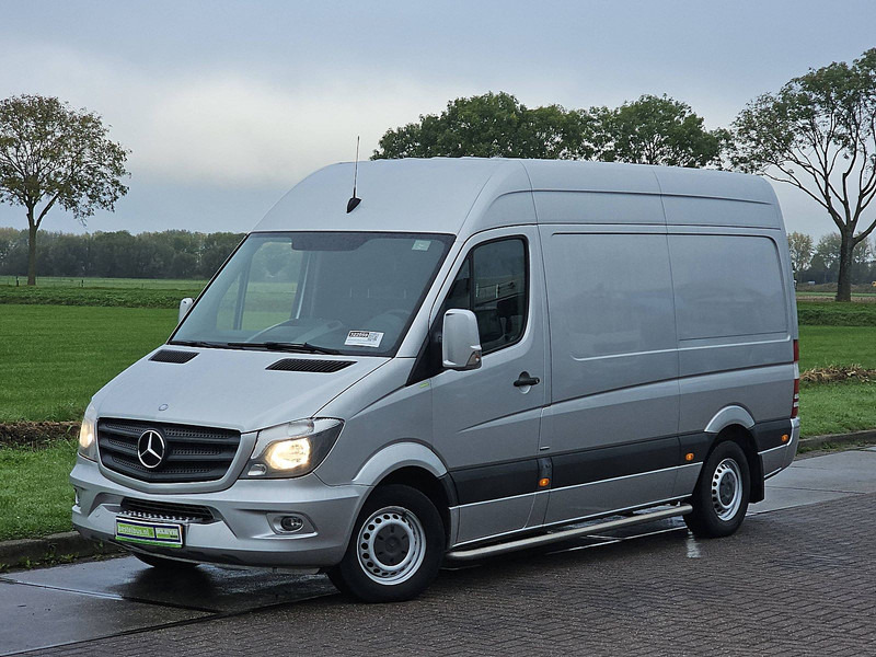 Mercedes-Benz Sprinter 319 ac v6 3.0ltr EURO6! - Мало комбе: слика 2 Mercedes-Benz Sprinter 319 ac v6 3.0ltr EURO6! - Мало комбе: слика 2