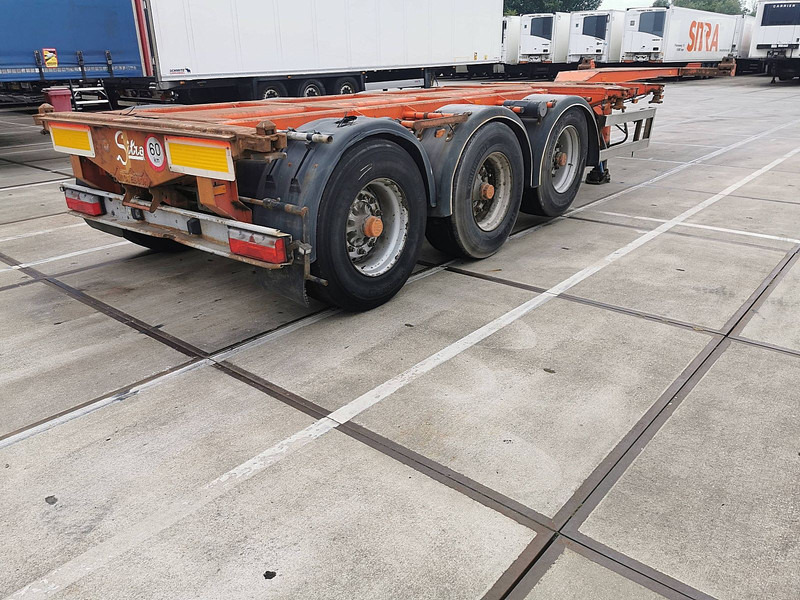 Nooteboom FT 43 03 V lift axle; BPW - Транспортер на контејнер/ Полуприколка со променливо тело: слика 2 Nooteboom FT 43 03 V lift axle; BPW - Транспортер на контејнер/ Полуприколка со променливо тело: слика 2