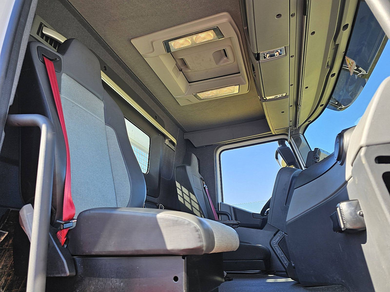 Камион со платформа, Камион со кран Renault C 430 HIAB 228ES5: слика 7