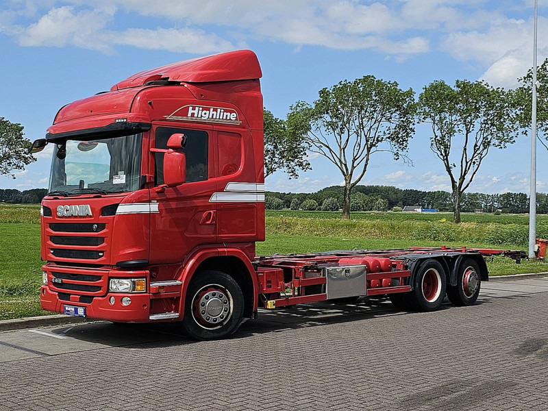 Scania G410 6X2*4 RETARDER - Транспортер на контејнер/ Камион со променливо тело: слика 2 Scania G410 6X2*4 RETARDER - Транспортер на контејнер/ Камион со променливо тело: слика 2