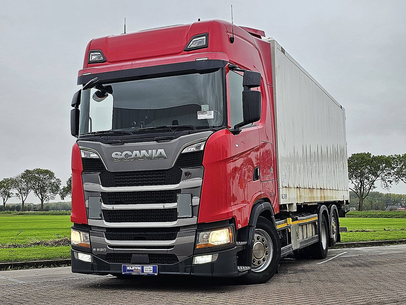 Scania S520 V8 RETARDER WB475 - Транспортер на контејнер/ Камион со променливо тело: слика 1 Scania S520 V8 RETARDER WB475 - Транспортер на контејнер/ Камион со променливо тело: слика 1