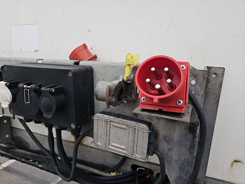 Полуприколка сандучар Van Eck U T-2 I: слика 13