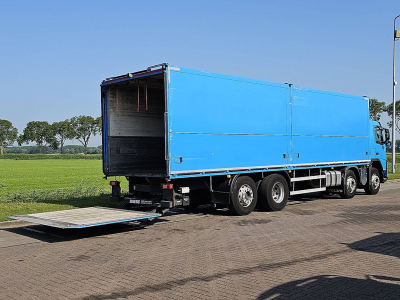 Volvo FM 11.330 8X2 BÄR 2000KG LIFT - Камион сандучар: слика 3 Volvo FM 11.330 8X2 BÄR 2000KG LIFT - Камион сандучар: слика 3