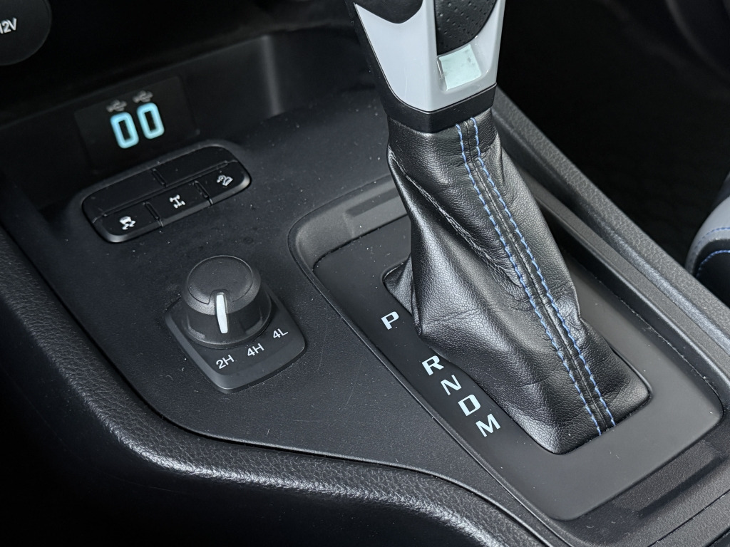 Ford Ranger 2.0L Ecoblue Raptor DoKa 4x4 Standheizung - SUV: слика 2 Ford Ranger 2.0L Ecoblue Raptor DoKa 4x4 Standheizung - SUV: слика 2