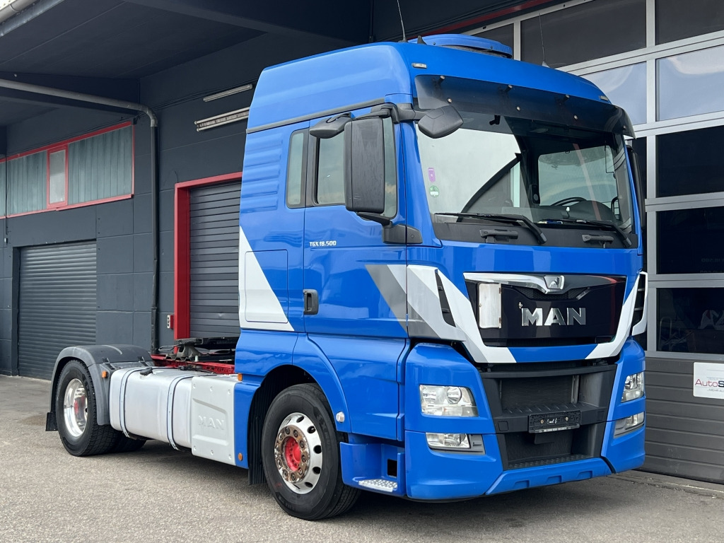 MAN TGX 18.500 ComfortShift Standklima NAVI 2x PTO - Камион влекач: слика 1 MAN TGX 18.500 ComfortShift Standklima NAVI 2x PTO - Камион влекач: слика 1
