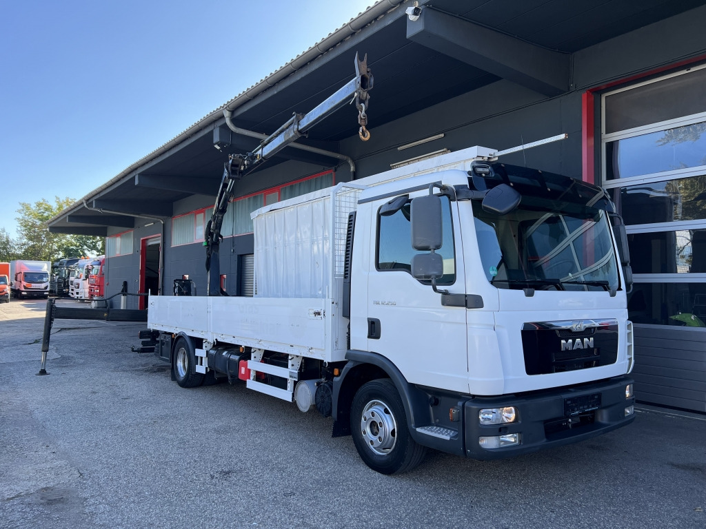 MAN TGL 12.250 6m Glasreff Palfinger PK-8501K Klima - Камион со платформа, Камион со кран: слика 5 MAN TGL 12.250 6m Glasreff Palfinger PK-8501K Klima - Камион со платформа, Камион со кран: слика 5