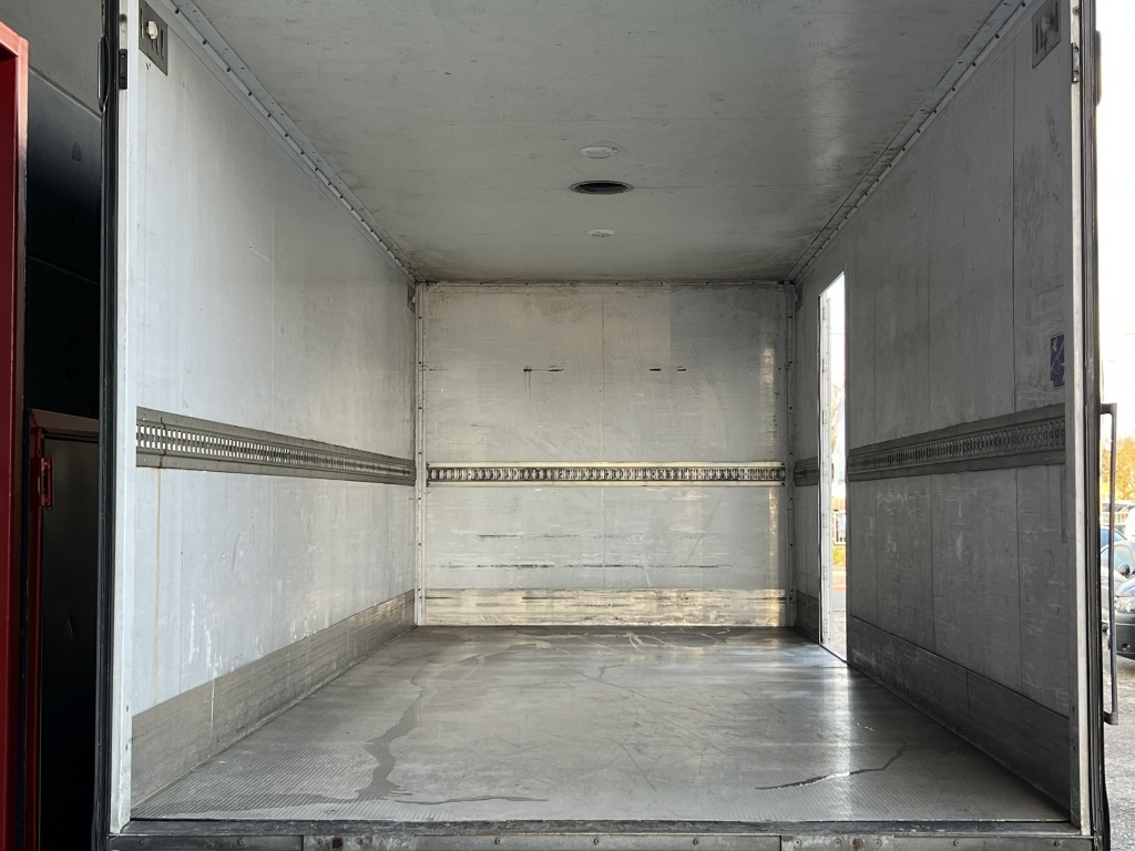 Mercedes-Benz Atego 816 LBW 1.000KG orig. 278.000km Start Stop - Комбе фургон: слика 4 Mercedes-Benz Atego 816 LBW 1.000KG orig. 278.000km Start Stop - Комбе фургон: слика 4