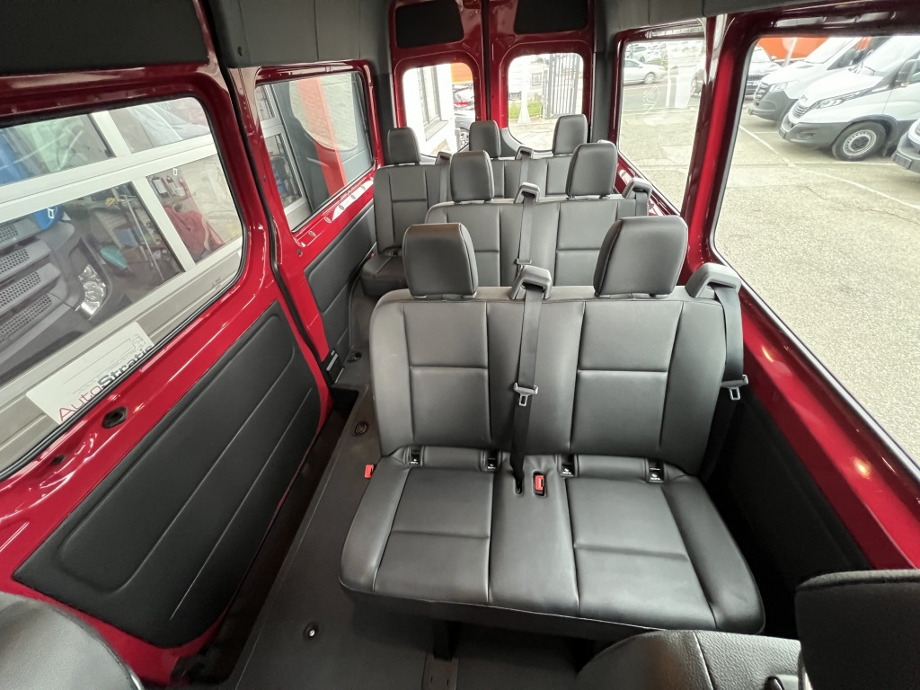Mercedes-Benz Sprinter 314 CDI Tourer Klima +Fond 9-Sitze MBUX - Патничко комбе: слика 3 Mercedes-Benz Sprinter 314 CDI Tourer Klima +Fond 9-Sitze MBUX - Патничко комбе: слика 3