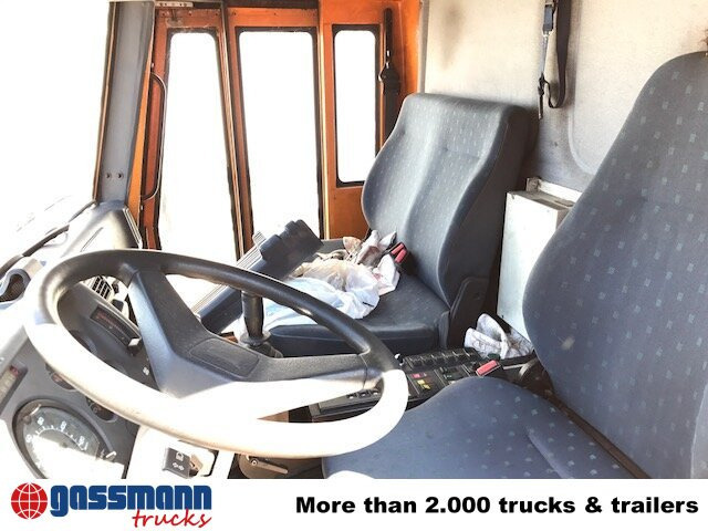 GINAF GINC 3030 mit Heckkran Atlas AK 90.1 HDS - Камион со платформа, Камион со кран: слика 5 GINAF GINC 3030 mit Heckkran Atlas AK 90.1 HDS - Камион со платформа, Камион со кран: слика 5