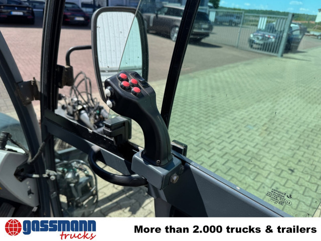 Hako Multicar Citymaster 2000 3B Kehrmaschine 4x2 - Возило за метење: слика 5 Hako Multicar Citymaster 2000 3B Kehrmaschine 4x2 - Возило за метење: слика 5