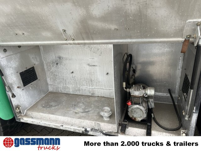 Iveco 190EH30 4x4 - Камион цистерна: слика 3 Iveco 190EH30 4x4 - Камион цистерна: слика 3