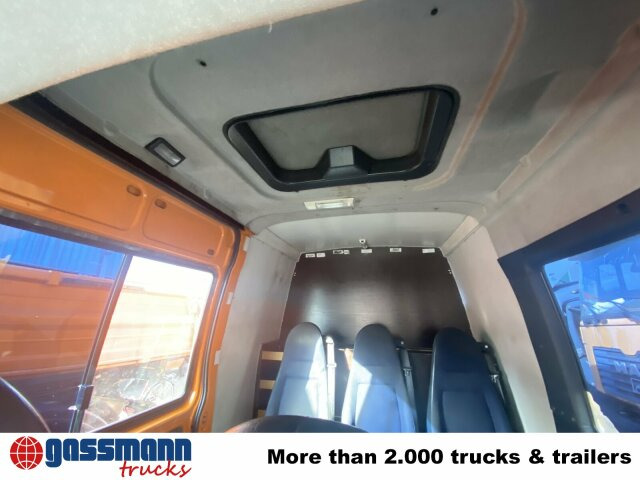 Iveco Daily 35S12 2,3 HPI 4x2, 8 Sitzplätze - Комби со двојна кабина: слика 2 Iveco Daily 35S12 2,3 HPI 4x2, 8 Sitzplätze - Комби со двојна кабина: слика 2