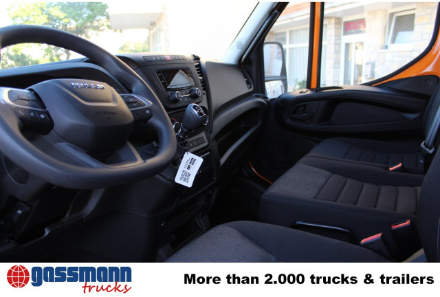 Iveco Daily 70C18H 4x2 mit Kran HMF 340-K3, Funk - Кипер, Камион со кран: слика 3 Iveco Daily 70C18H 4x2 mit Kran HMF 340-K3, Funk - Кипер, Камион со кран: слика 3