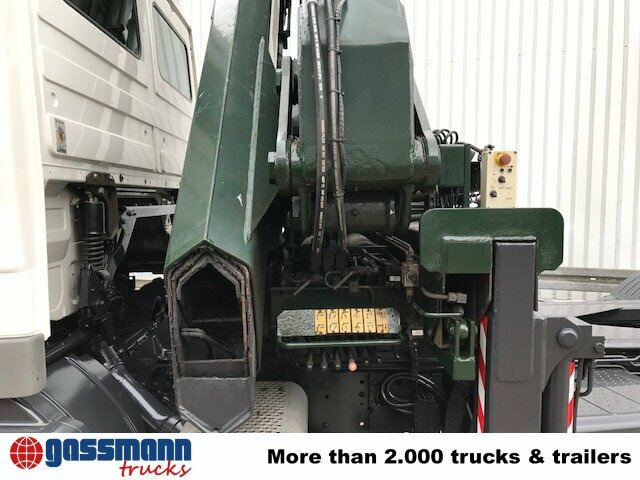 Mercedes-Benz Actros 1836 LS 4x2 mit Kran MKG HLK 330HP - Камион влекач: слика 3 Mercedes-Benz Actros 1836 LS 4x2 mit Kran MKG HLK 330HP - Камион влекач: слика 3